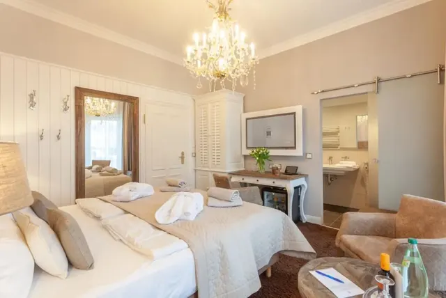 Hotel Vier Jahreszeiten Binz – Pool & Spa, Erwachsenenhotel in Mecklenburg-Vorpommern