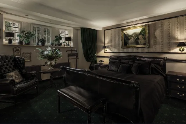 Souterrain 42,43 — Hotel Villa Achenbach