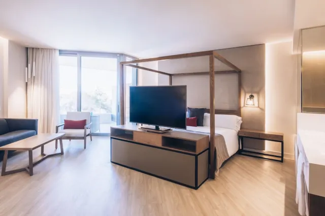 Junior suite met balkon — Iberostar Selection Llaut Palma