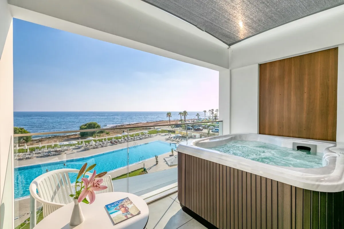 Ivi Mare - Designed for Adults – Erwachsenenhotel in Paphos, CY