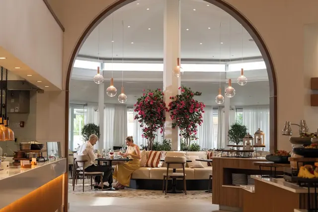 King Jason Paphos - Designed for Adults – Zimmer & Suiten, Adults-Only Hotel in Paphos