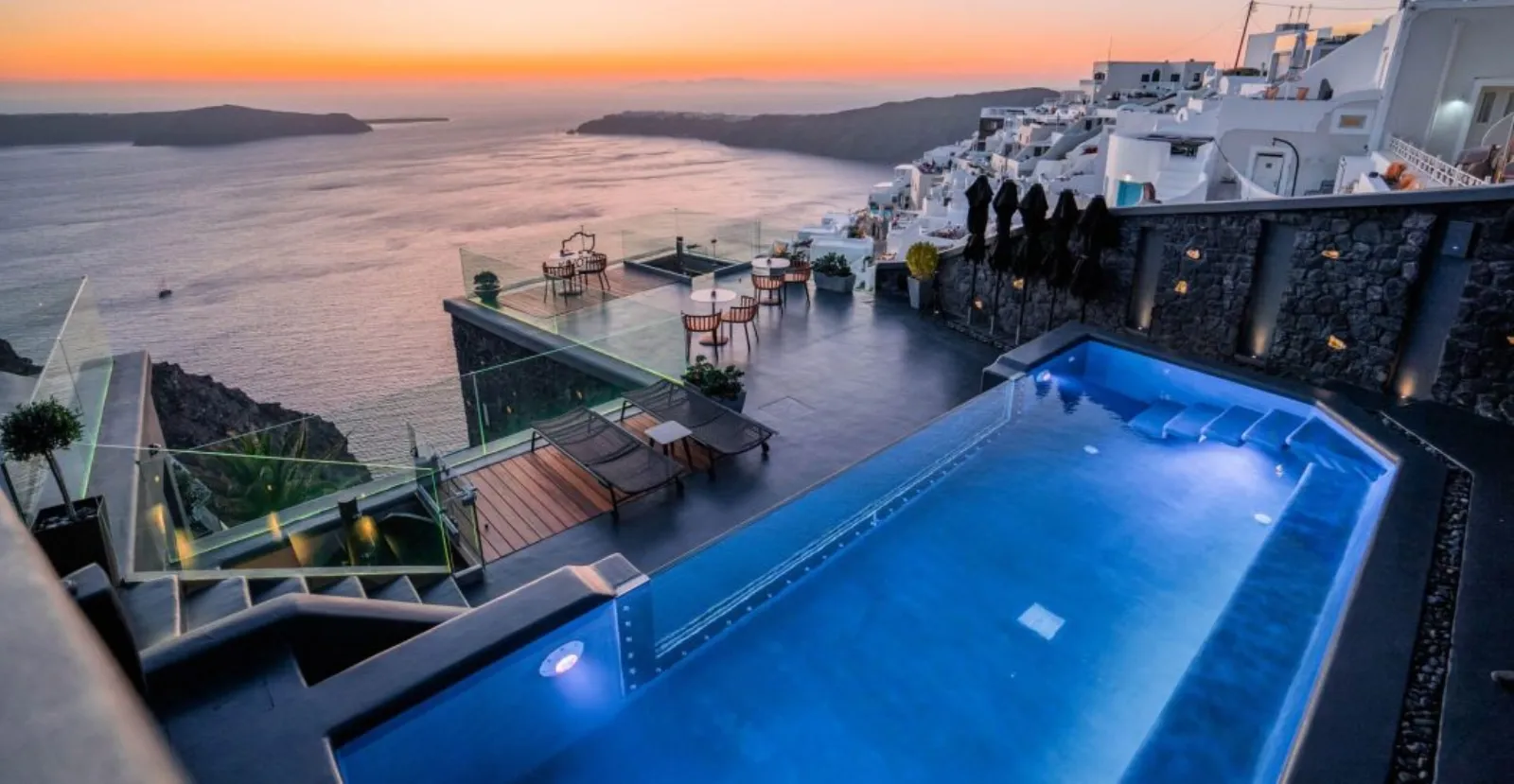 Kivotos Santorini – Zimmer & Suiten, Adults-Only Hotel in Santorin