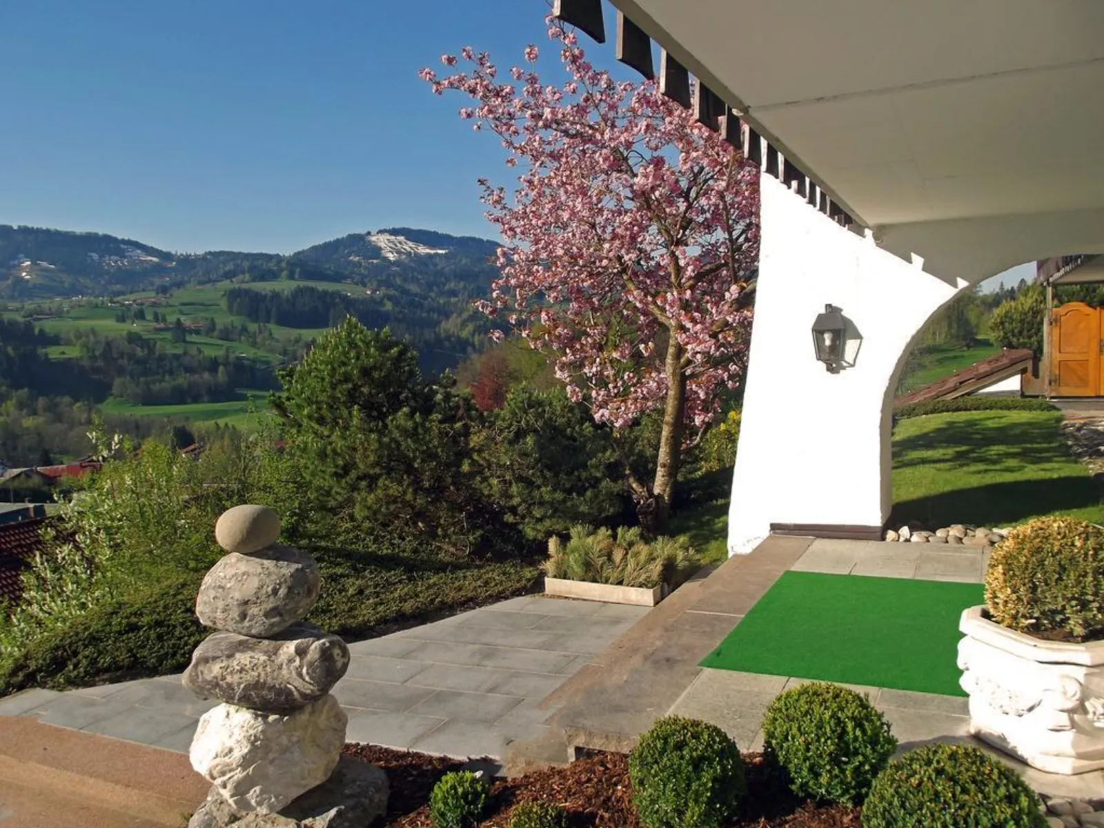 Königshof Health & View – Zimmer & Suiten, Adults-Only Hotel in Bayern