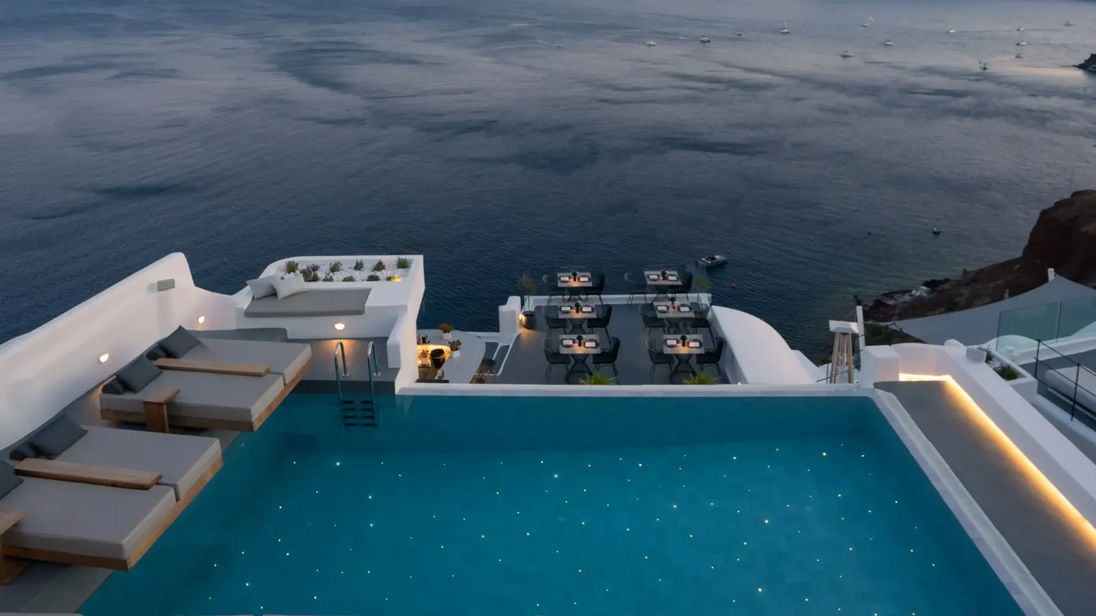 La Perla Villas and Suites – Restaurant & gastronomie, Adults-Only Hotel in Santorin