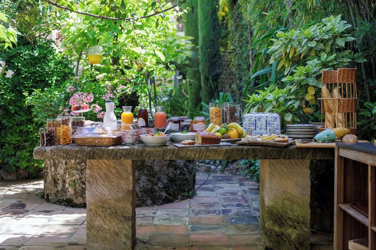 La Villa Sainte Valerie – Pool & Spa, Erwachsenenhotel in Côte d'Azur
