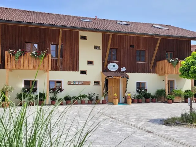 Landhotel Großeiberhof – Außenansicht, Erwachsenenhotel in Bayern