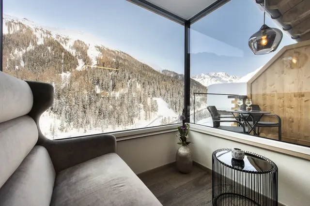 LARET private Boutique Hotel - Adults only – Außenansicht, Erwachsenenhotel in Graubünden