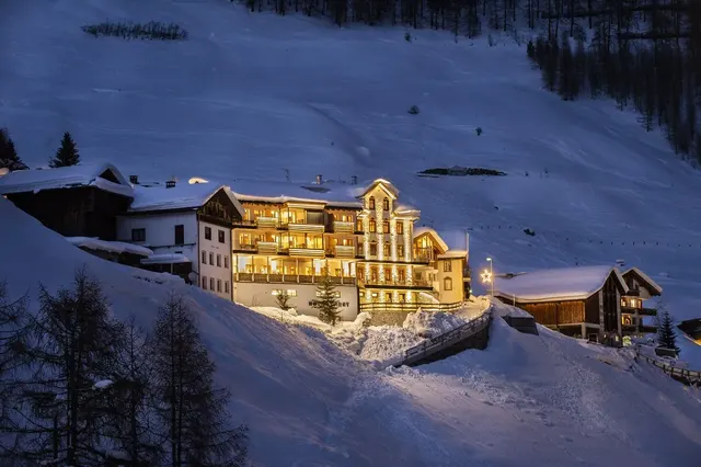 LARET private Boutique Hotel - Adults only – Pool & Spa, Erwachsenenhotel in Graubünden