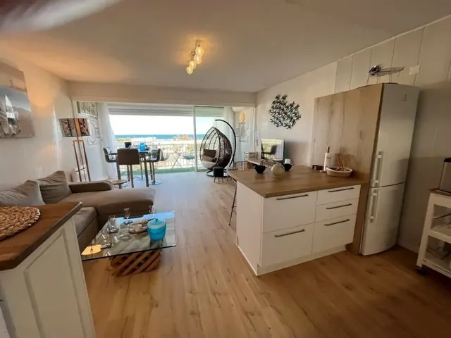 Le Cap d'Agde Naturist Village – Pool & Spa, Erwachsenenhotel in Occitanie