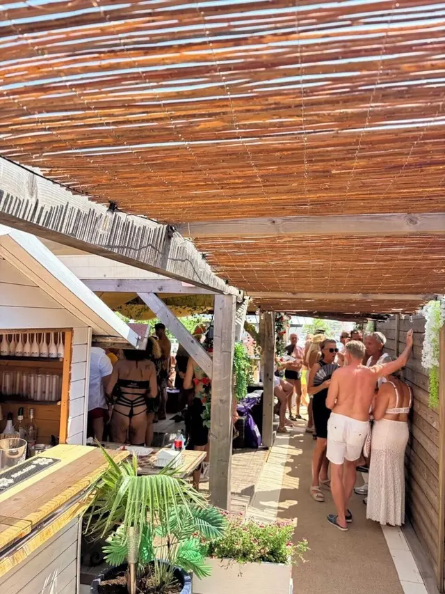 Le Cap d'Agde Naturist Village – Restaurant & Genuss, Erwachsenenhotel in Occitanie
