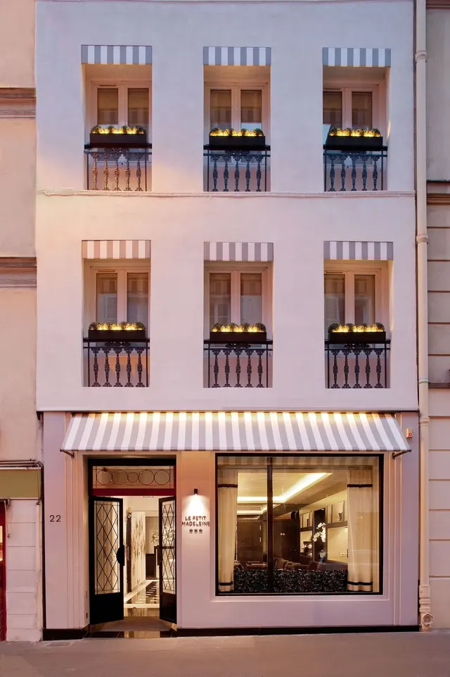 Le Petit Madeleine Hotel – Restaurant & Genuss, Erwachsenenhotel in Paris