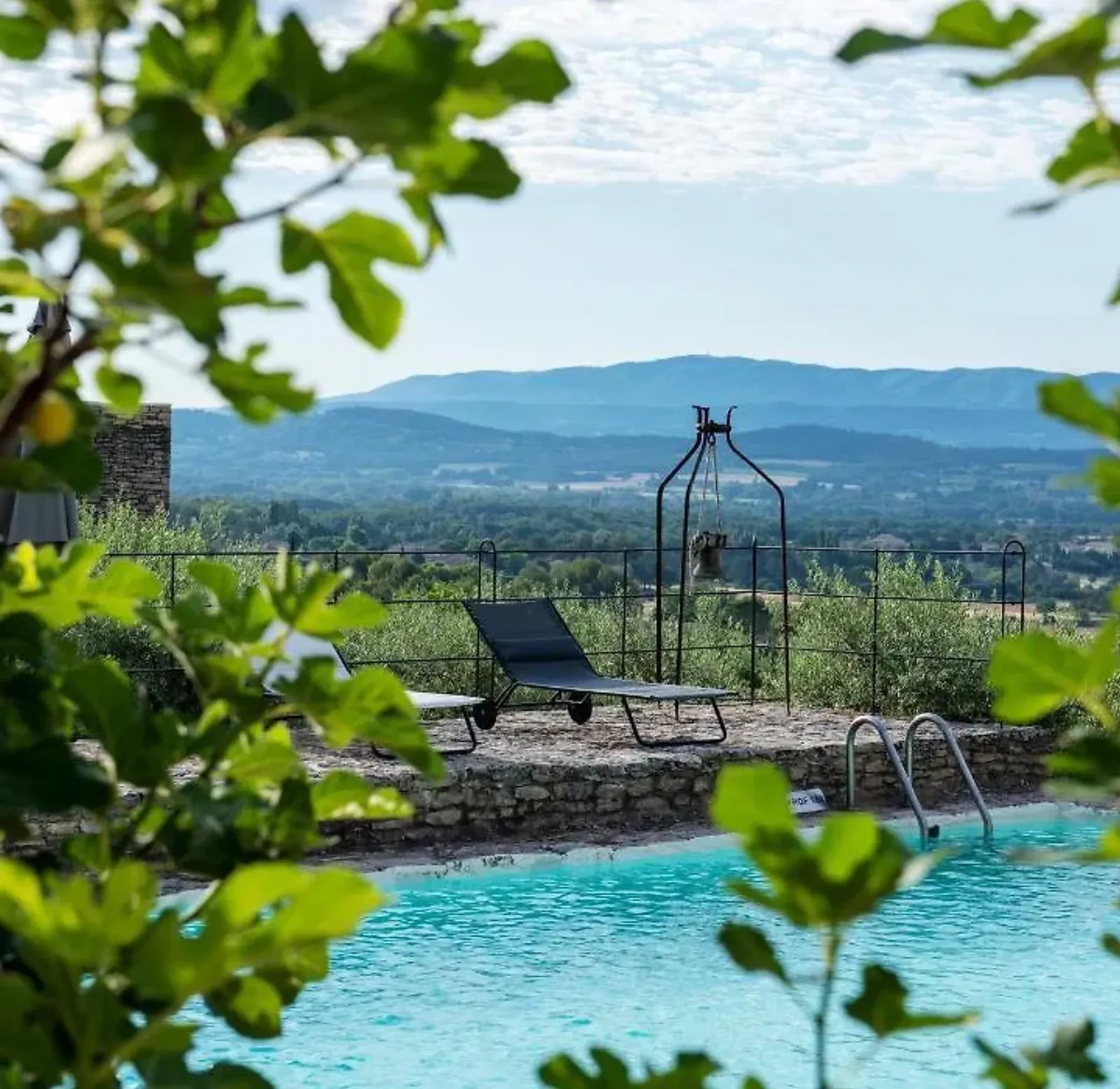 Les Milles Roches – Außenansicht, Adults-Only Hotel in Provence