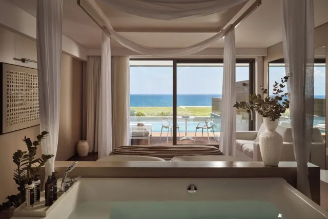 Honeymoon-Suite mit Privatpool und Meerblick — Lesante Blu