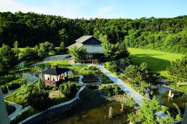 Linsberg Asia Hotel, Spa & Therme – Pool & Spa, Erwachsenenhotel in Niederösterreich
