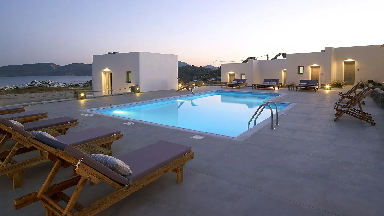 Lithos Luxury Rooms – Pool & Spa, Adults-Only Hotel in Kykladen