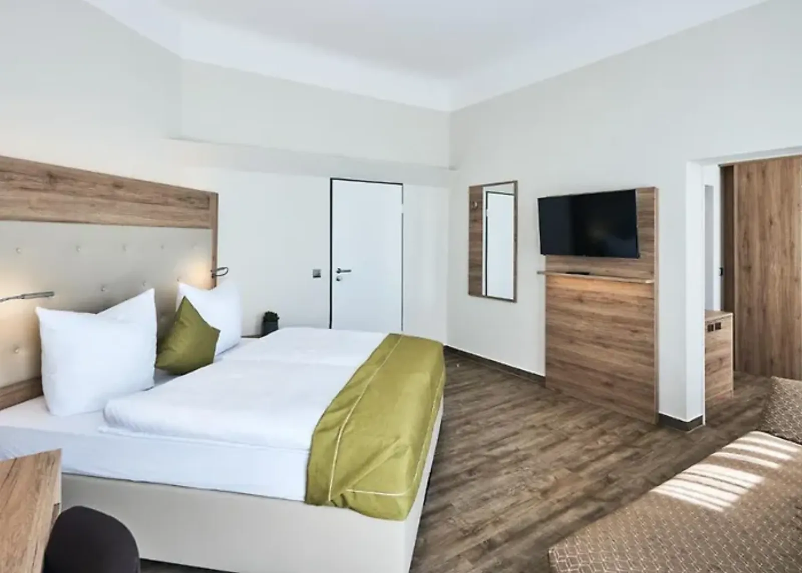 Lounge-Hotel Seeterrassen – Außenansicht, Adults-Only Hotel in Brandenburg