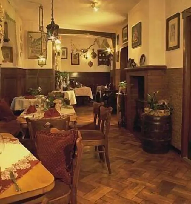Märchenhotel – Zimmer & Suiten, Erwachsenenhotel in Rheinland-Pfalz