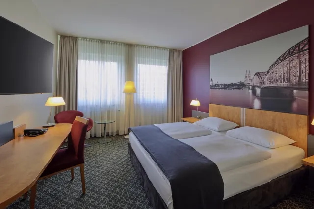 Junior suite med 1 kingsize seng — Mercure Hotel Severinshof Köln