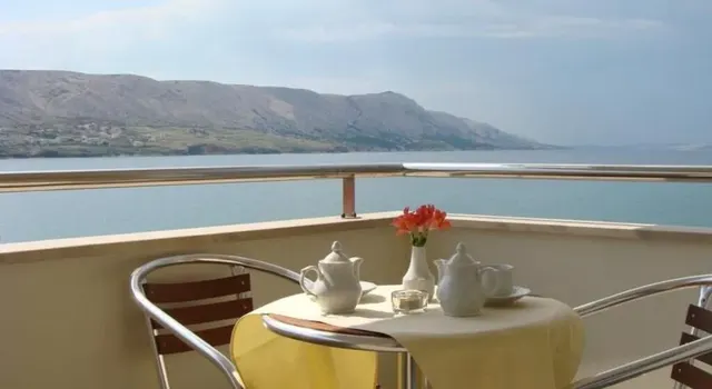 Meridijan – Außenansicht, Erwachsenenhotel in Kvarner