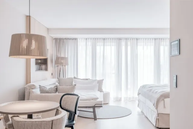 Familiestudio met 1 kingsize bed en slaapbank — NILS am See