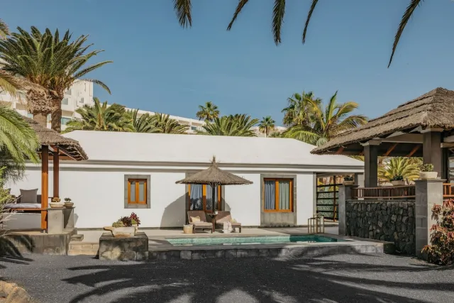 Willa (The Reserve ogród) — Paradisus Salinas Lanzarote