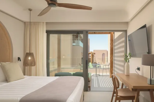 Deluxe tweepersoonskamer — Paralos Venus Suites