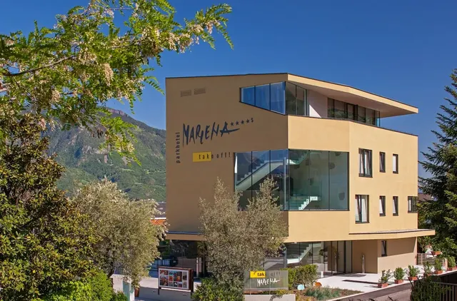 Parkhotel Marlena – Außenansicht, Erwachsenenhotel in Südtirol