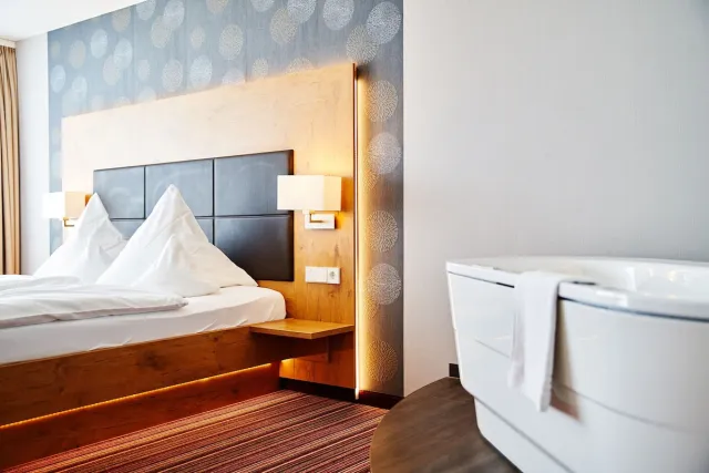 Honeymoon tweepersoonskamer met jacuzzi, rookvrij — Romantikhotel Tannhof