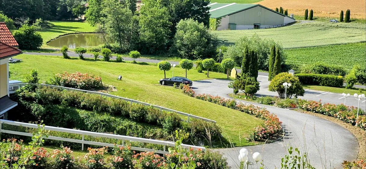 Romantikschloessl Loipersdorf – Chambres & suites, Adults-Only Hotel in Burgenland