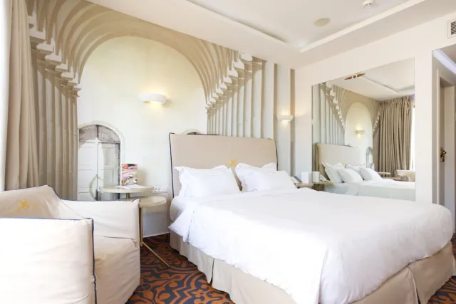 Superior tweepersoonskamer met zeezicht — Royal Marmin Bay Boutique & Art Hotel