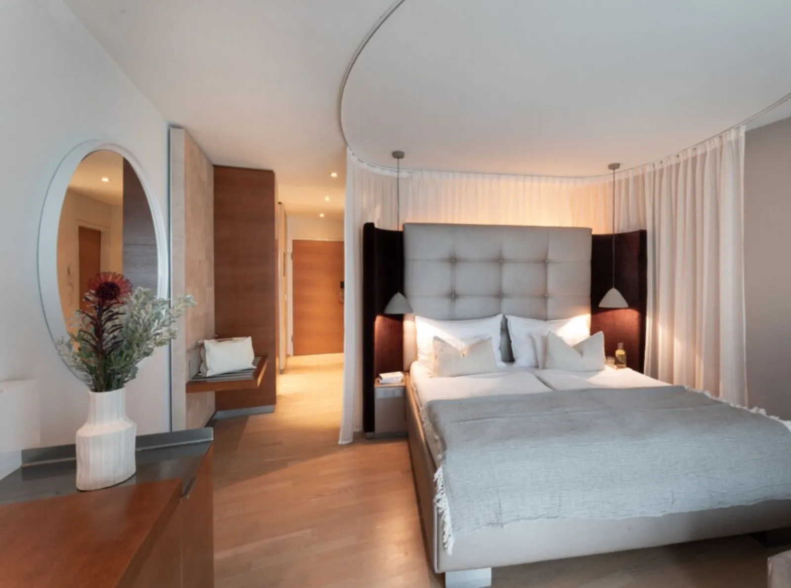 Seeside Hotel Seewirt Mattsee – Außenansicht, Adults-Only Hotel in Salzburger Land