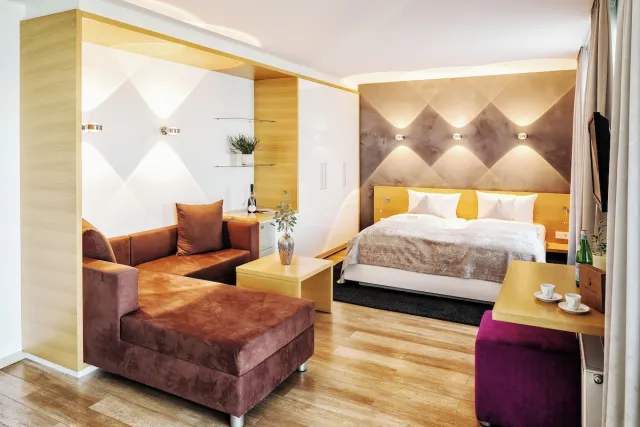 Junior studiosuite met balkon en uitzicht op het meer — Seevital Hotel Schiff