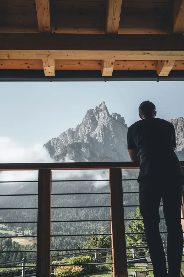 Sonus Alpis – Außenansicht, Erwachsenenhotel in Südtirol