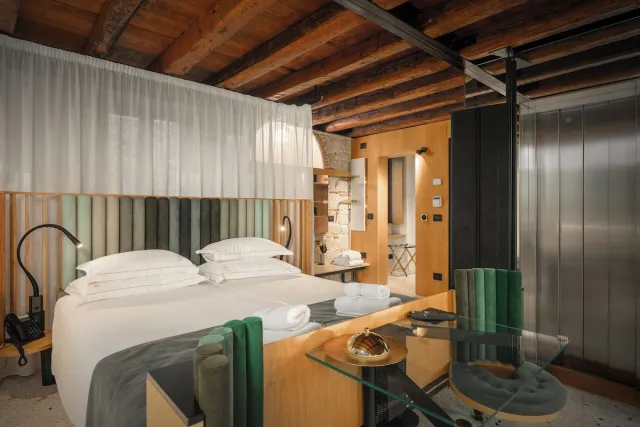 Suite Palazzetto met zeezicht — Spirito Santo Palazzo Storico