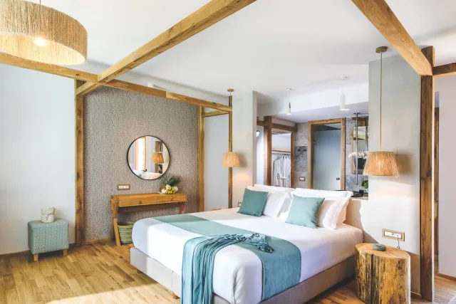 Premium kamer met uitzicht op het zwembad — Stella Island Luxury Resort & Spa