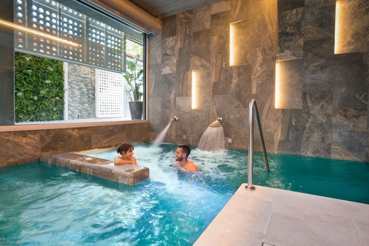 Sumus Hotel Monteplaya – Zimmer & Suiten, Erwachsenenhotel in Katalonien