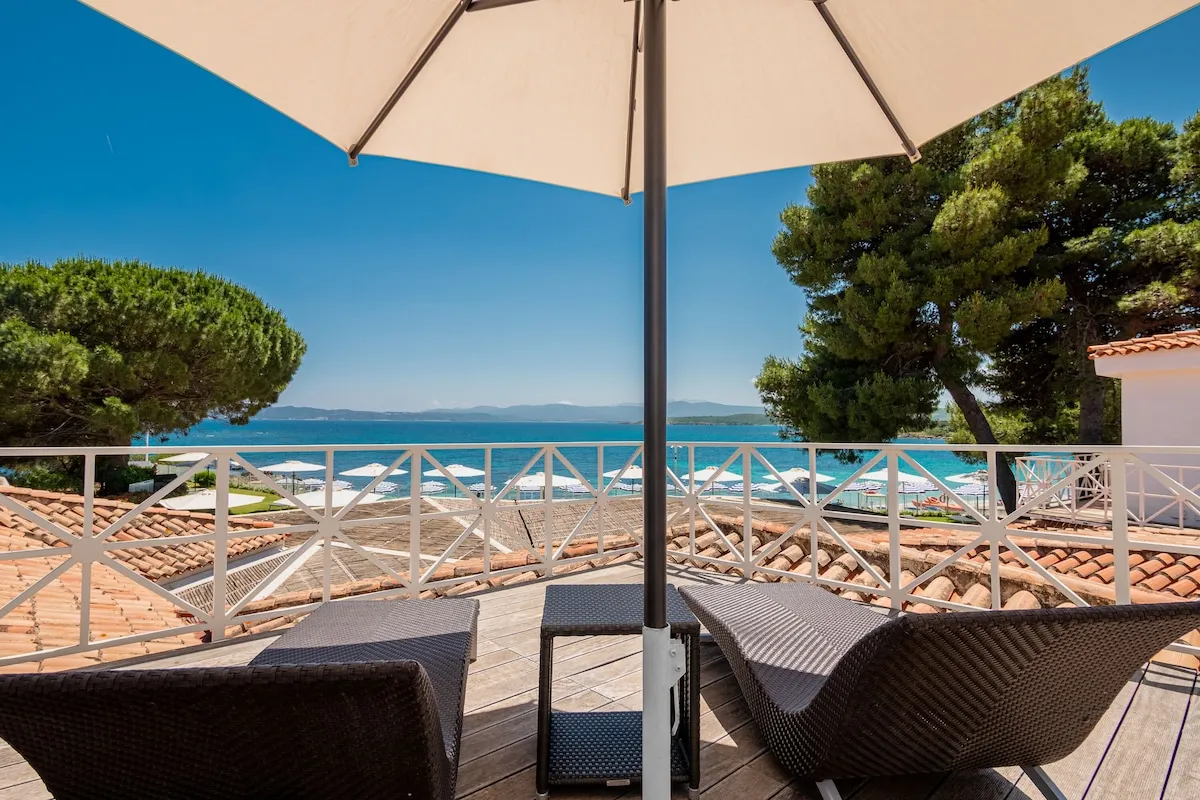 The Pelican Beach Resort & SPA – Pool & Spa, Erwachsenenhotel in Sardinien