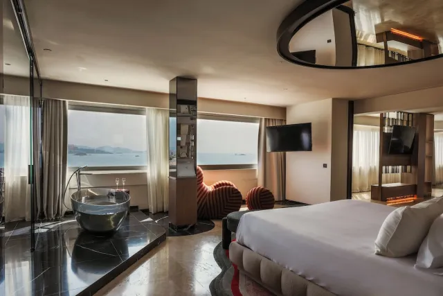 Suite Im On Top Of The World - toegang tot Ushuaia Club inbegrepen — The Unexpected Ibiza Hotel