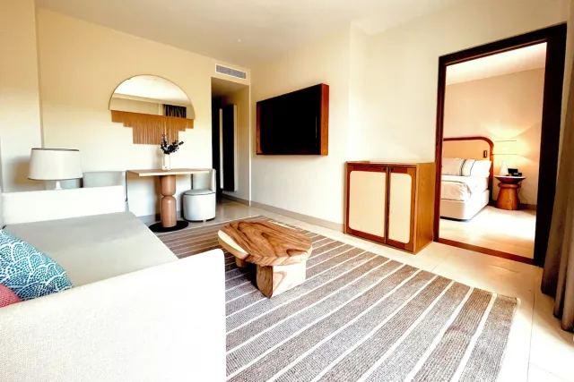Apartament typu studio (Signature Level) - dostęp do klubu w cenie — TRS Ibiza Hotel