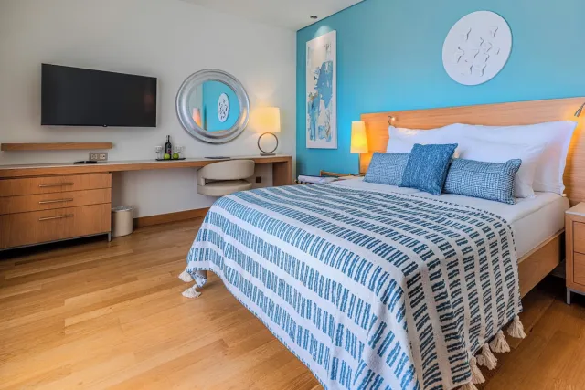 Suite met jacuzzi — TUI BLUE Barut Andiz