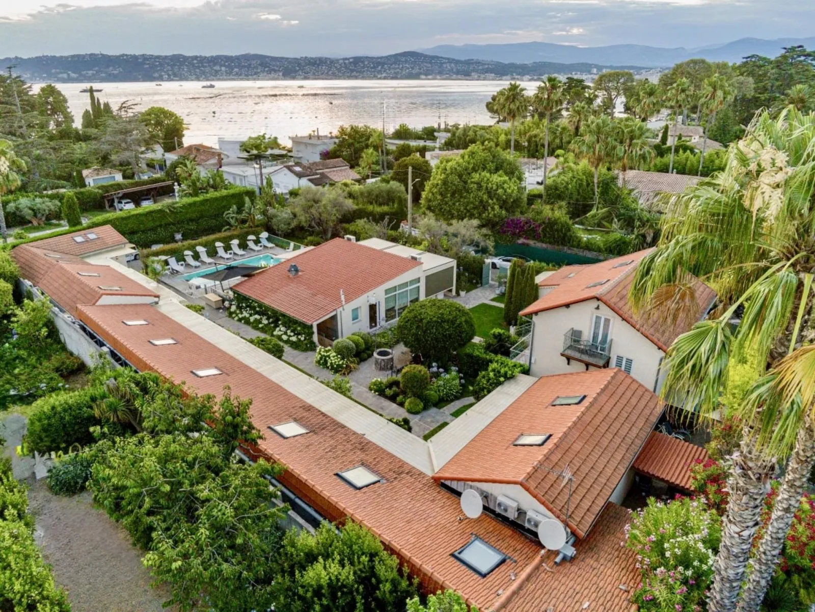 Villa Fabulite – Pool & Spa, Adults-Only Hotel in Côte d'Azur