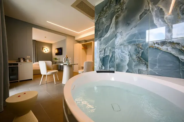 Villa Nicolli Romantic Resort – Außenansicht, Erwachsenenhotel in Gardasee