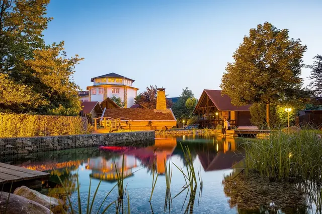 Wellnesshotel Seeschlößchen — Privat-Spa & Naturresort – Zimmer & Suiten, Erwachsenenhotel in Brandenburg