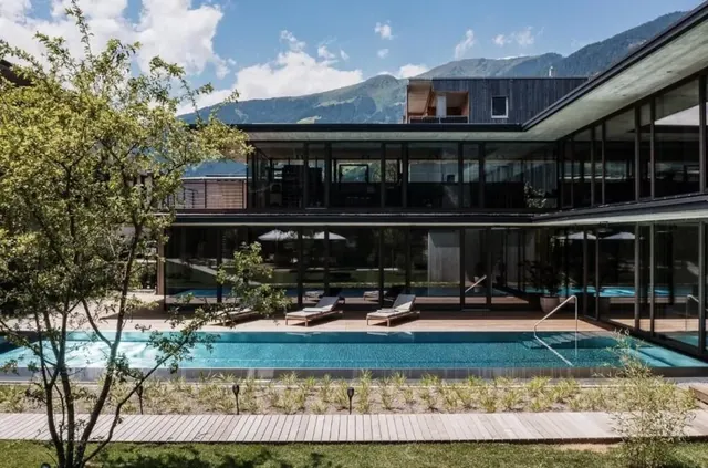Zelloon Boutiquehotel – Adults-Only Hotel in Tirol, AT