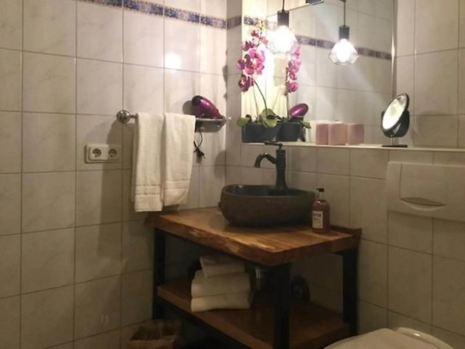 zu Jeddelohs Lodge Hotel – Restaurant & gastronomie, Adults-Only Hotel in Hessen
