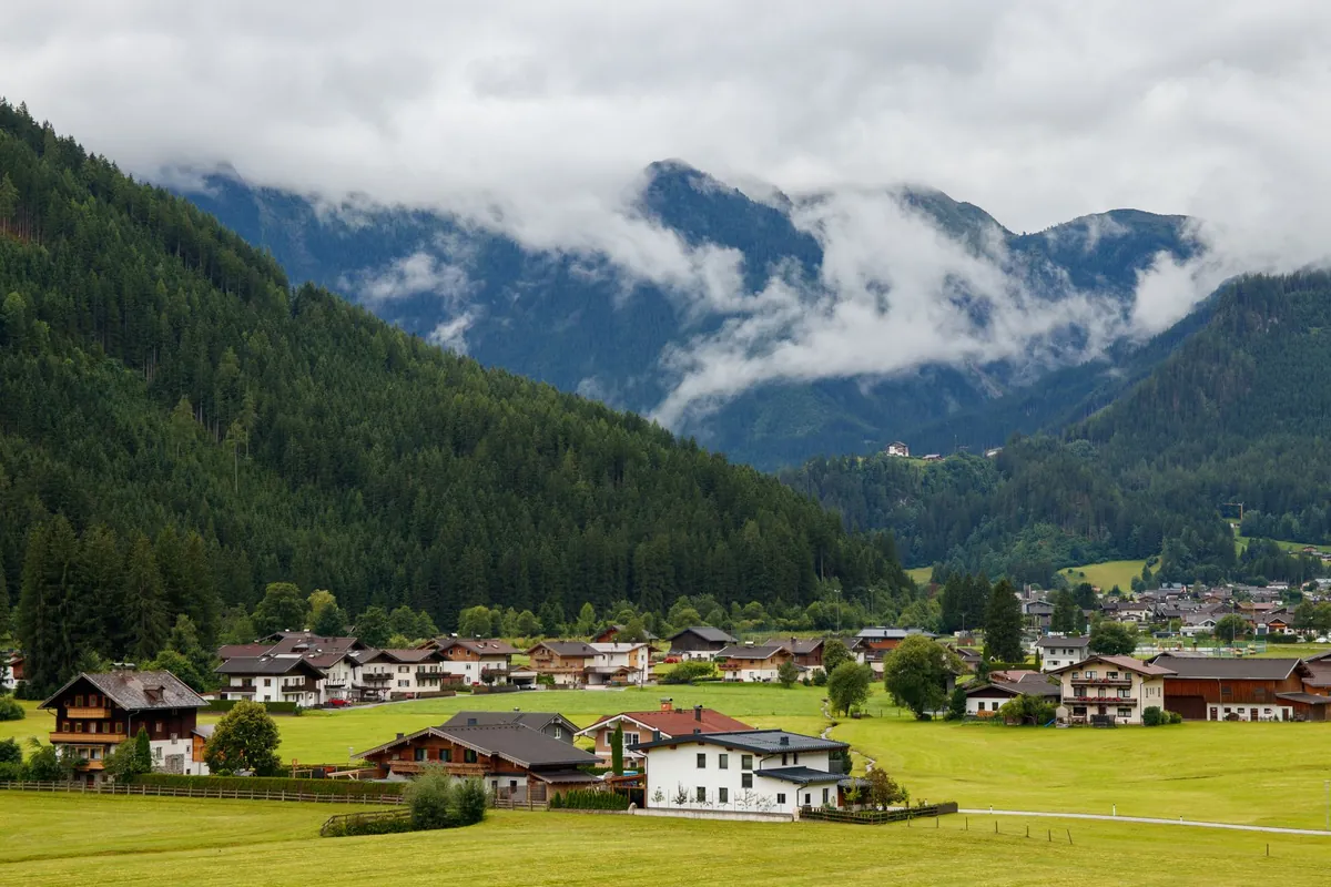 Erwachsene im paradiesischen Tirol — Top Hotels entdecken!