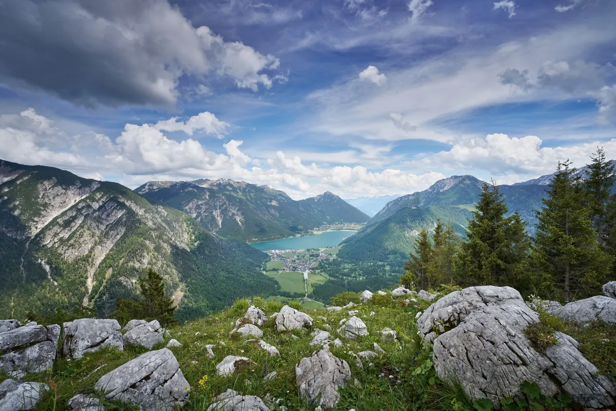 Erwachsene im paradiesischen Tirol — Top Hotels entdecken!