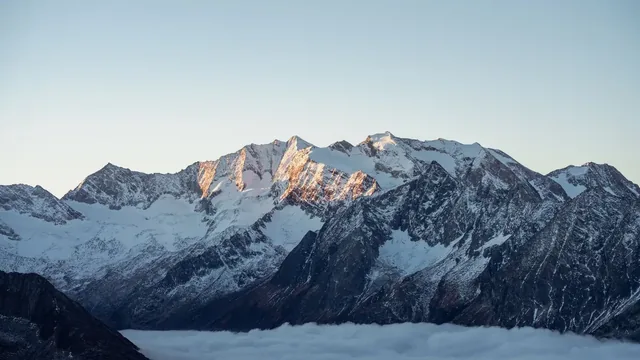 Tirol’de Yetişkinlere Özel Otel: Çiftlerin Rahatsız Edilmeden Vakit Geçirebildiği Yer