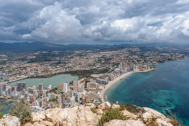 Costa Blanca’da yetişkinlere özel otel: Çiftler için Benidorm