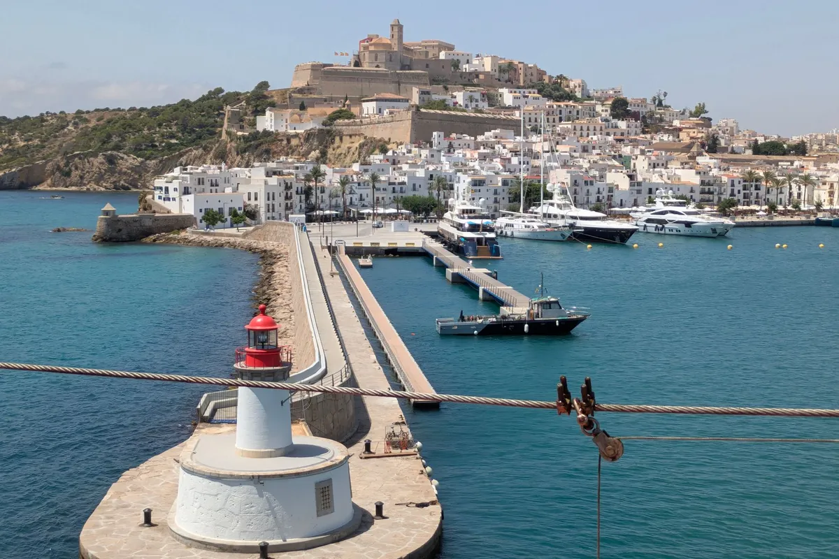 Ibiza – Erwachsenenhotels & Adults-Only Hotels